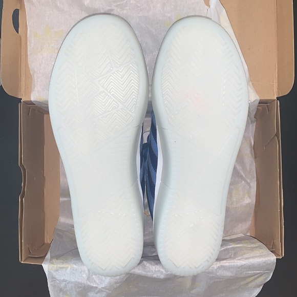 Adidas Tyshawn Skate Shoe - Picture 3 of 4